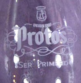 BOTELLA DECANTADORA AIREADORA  VINO PROTOS (2)